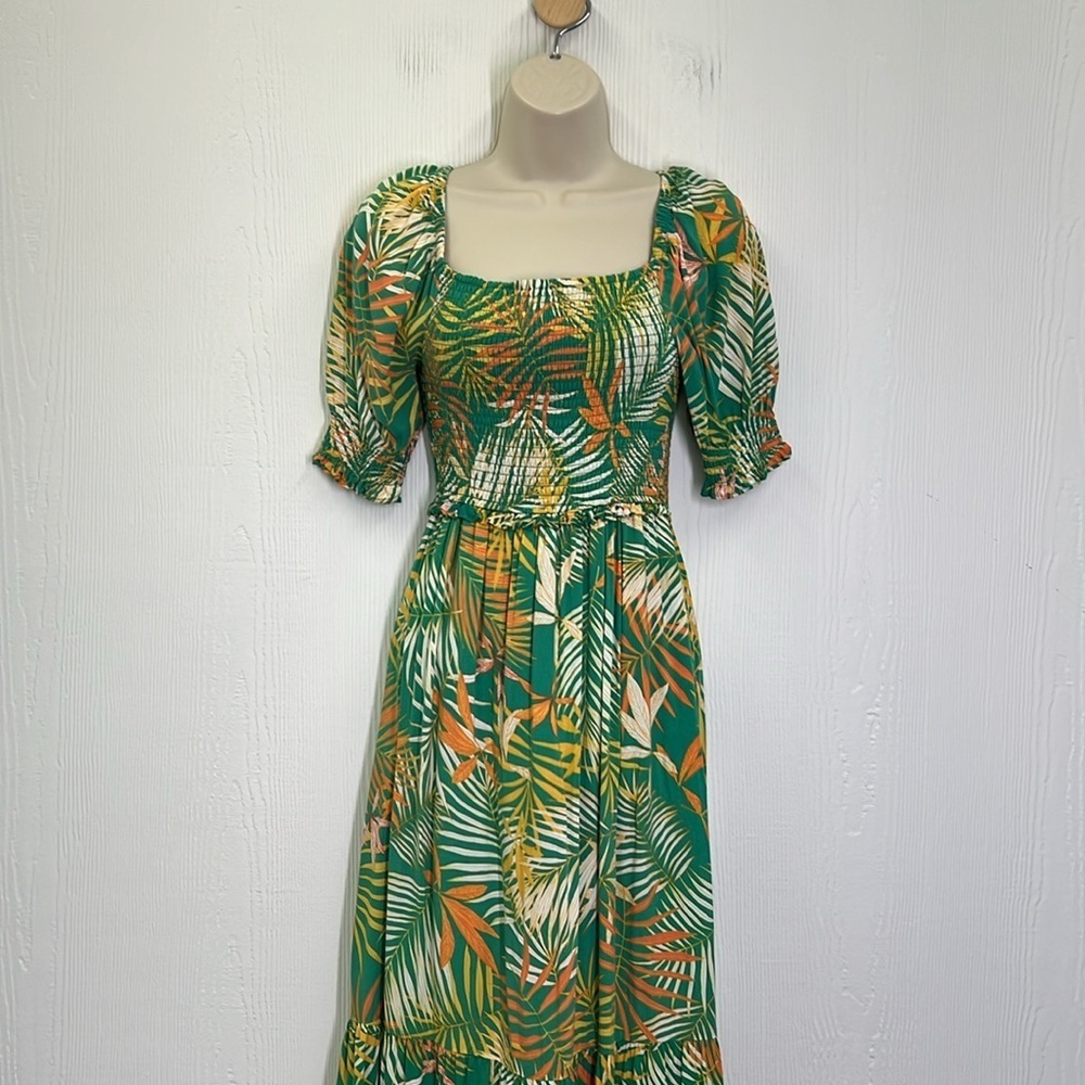 Betsey Johnson - Tropical Leaf Print Smocked Ruffle Tiered Maxi Dress Size XS - Picture 7 of 13